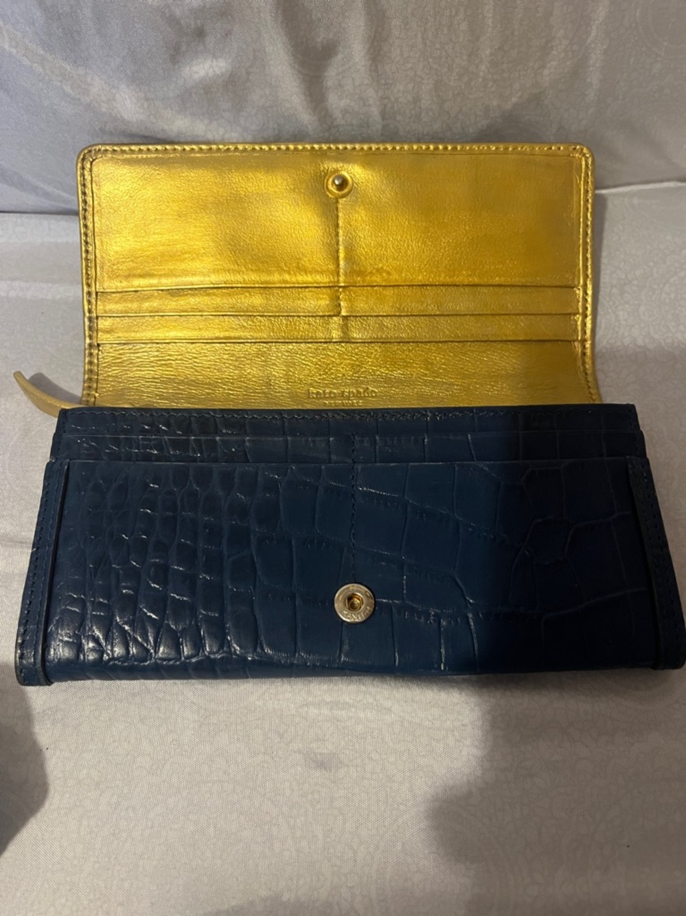 Blue Croc-Embossed Women's Wallet - Kate Spade - Picture 4 of 10